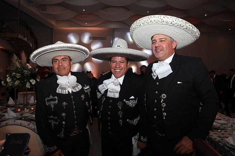 RECIBE ZACATECAS A REINAS DE LAS ASOCIACIONES CHARRAS DE MÉXICO Y ESTADOS UNIDOS