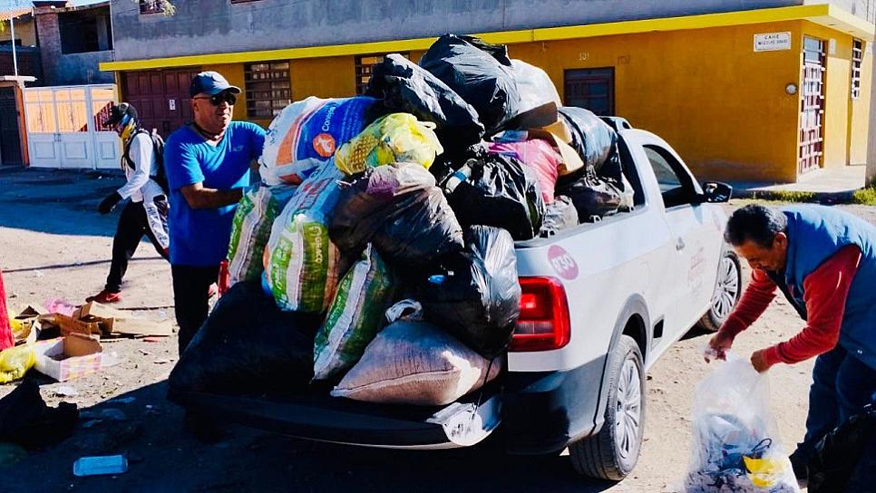 RECOGEN BASURA FUNCIONARIOS DE FRESNILLO 