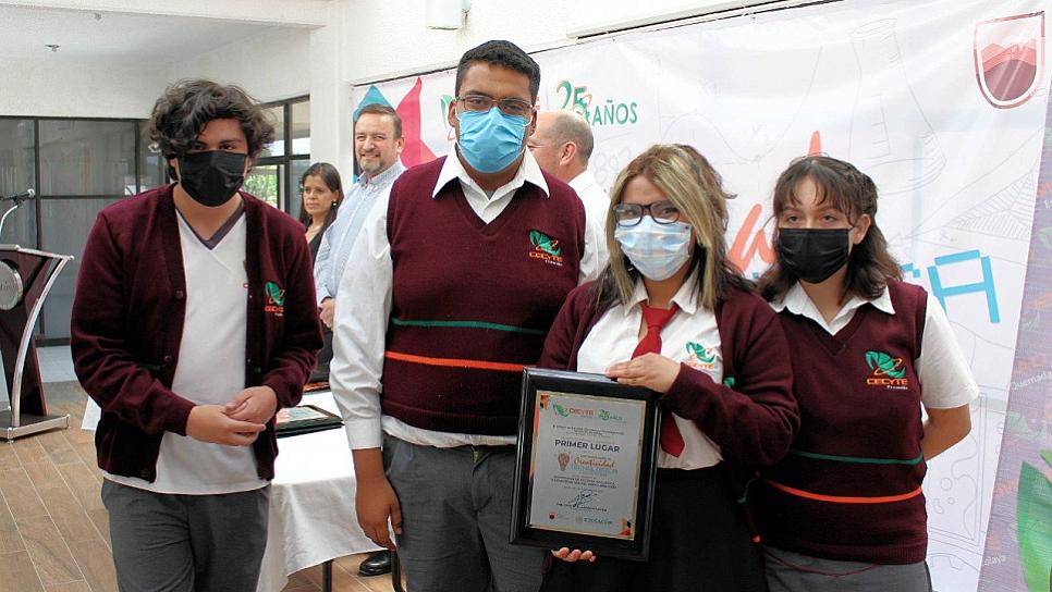 RECONOCE CECYTEZ A ESTUDIANTES Y DOCENTES EN CONCURSO DE CREATIVIDAD TECNOLÓGICA 