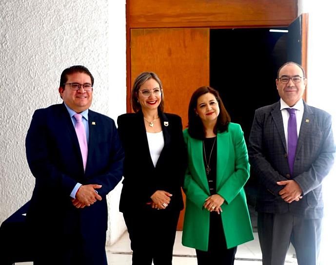 LLEVA GOBIERNO DE ZACATECAS A JÓVENES DE LA UAZ PROGRAMA DE IGUALDAD 