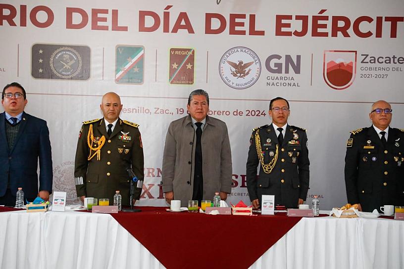 RECONOCE DAVID MONREAL LEALTAD Y COMPROMISO DEL EJÉRCITO MEXICANO EN SU 111 ANIVERSARIO 