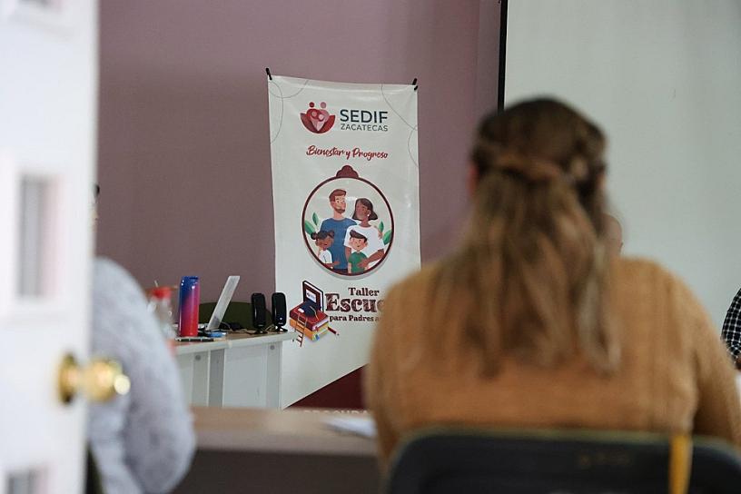 RECONOCE DIF NACIONAL AL ESTADO POR IMPULSAR ACCIONES A FAVOR DE LA INFANCIA 