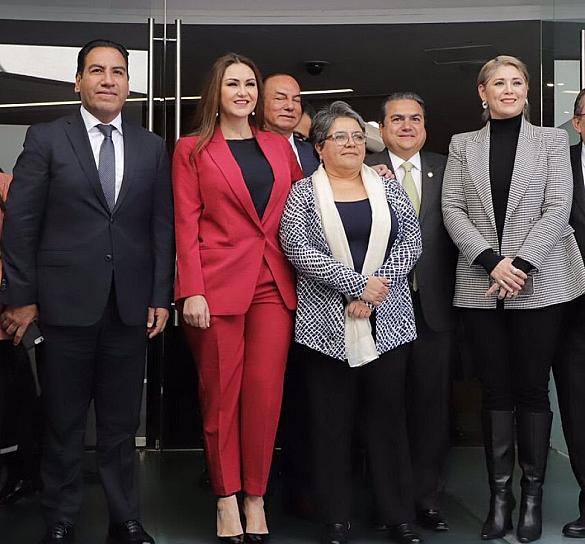 RECONOCE GEOVANNA BAÑUELOS LABOR DE LA SECRETARÍA DE ECONOMÍA