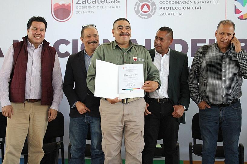 RECONOCE GOBIERNO DE ZACATECAS ENTREGA Y DEDICACIÓN DE BOMBERAS Y BOMBEROS