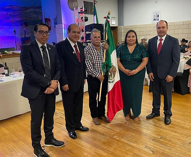 RECONOCE GOBIERNO ESTATAL A COMUNIDAD MIGRANTE EN CHICAGO