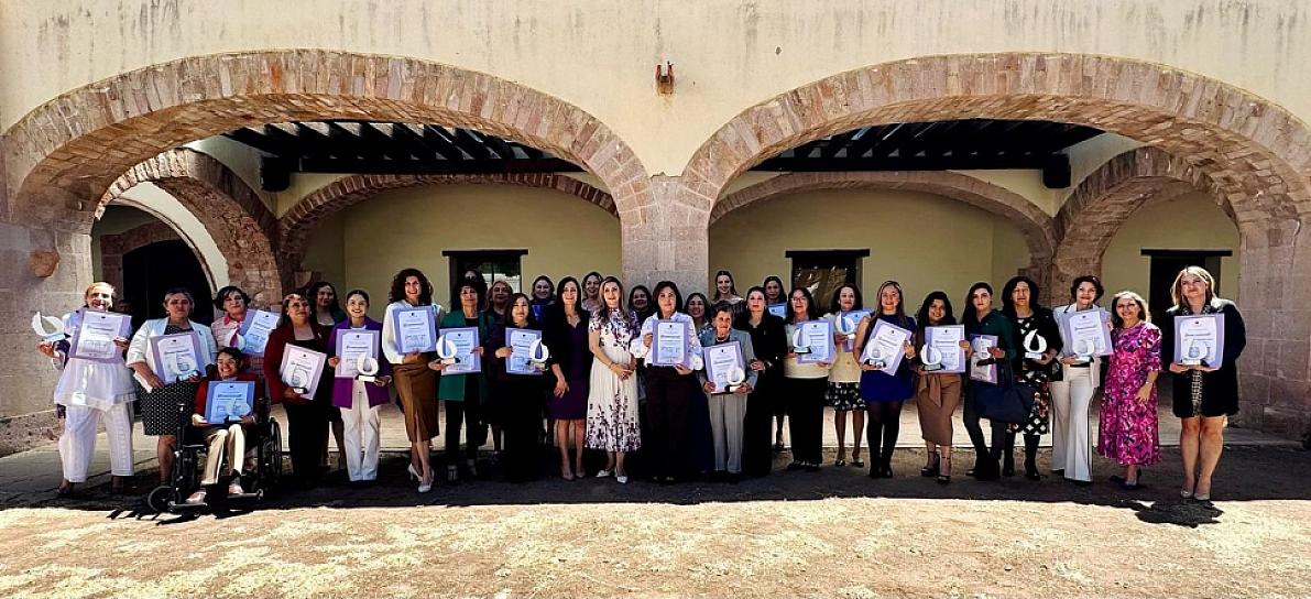 Reconoce Gobierno estatal a zacatecanas destacadas en diversos ámbitos