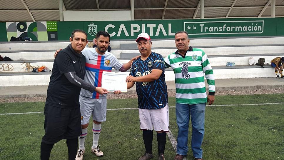 RECONOCEN ABOGADOS A “EL TATIS”, PROMOTOR DEL BALOMPIÉ