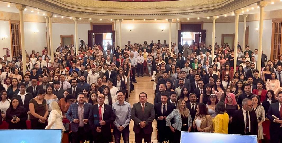 RECONOCEN ESFUERZO DE ESTUDIANTES DE LA UAZ