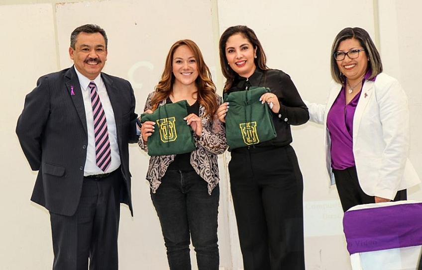 RECONOCE SEDIF A LAS MUJERES ZACATECANAS