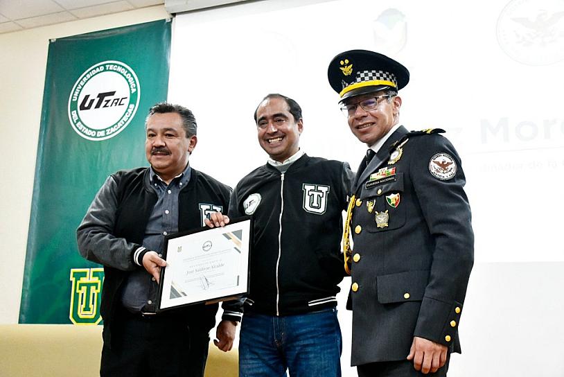 RECONOCE UTZAC AL MUNICIPIO DE GUADALUPE
