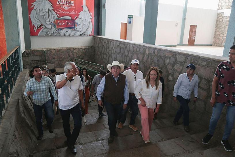 RECORRE DAVID MONREAL INSTALACIONES DE LA FENAZA
