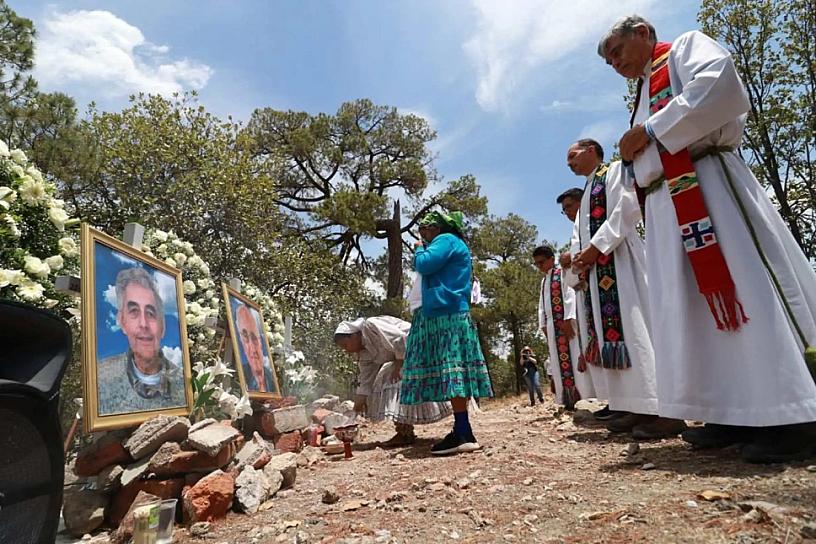 RECUERDAN IGLESIAS A SACERDOTES JESUITAS ASESINADOS EN CHIHUAHUA