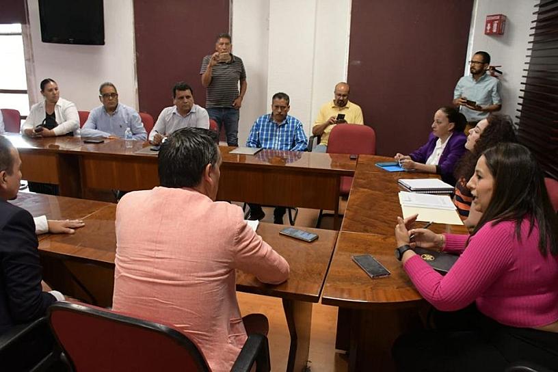 REFORMA UNILATERAL AL ISSSTEZAC PRETENDE ATROPELLAR DERECHOS DE TRABAJADORES: ÓSCAR CASTRUITA