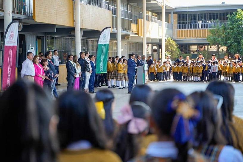 REFRENDA JORGE MIRANDA SU COMPROMISO CON LA EDUCACIÓN