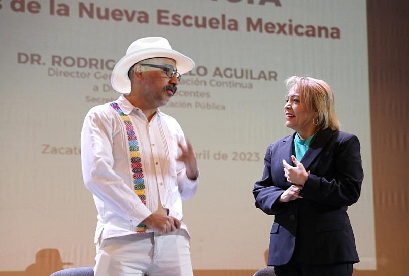 REFUERZAN DOCENTES BASES SOBRE LA NUEVA ESCUELA MEXICANA