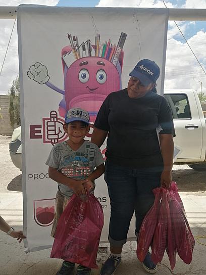 REGISTRA 83% DE AVANCE ENTREGA DE ÚTILES ESCOLARES GRATUITOS EN ZACATECAS