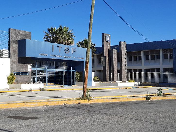 REGRESAN A CLASES ESTUDIANTES DEL ITSF