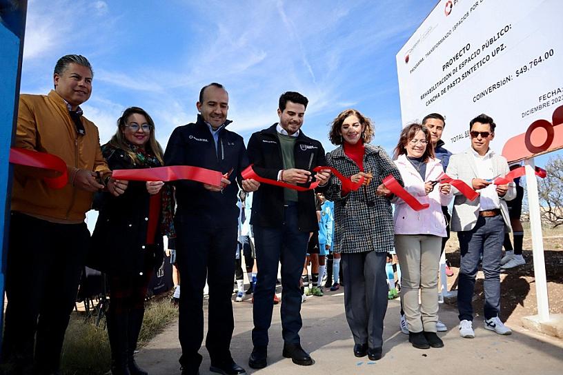 REHABILITA GOBIERNO DEL ESTADO CANCHA DE FÚTBOL EN LA UPZ 