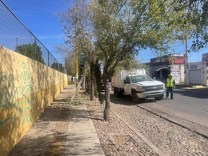 REHABILITAN CALLE IGNACIO ALLENDE EN LORETO