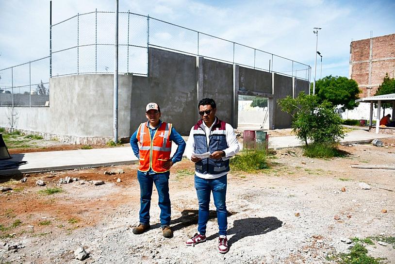 REHABILITAN CANCHAS EN VILLAS DE GUADALUPE