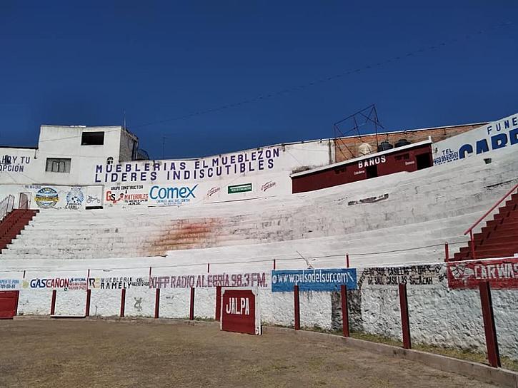 REHABILITAN PLAZA DE TOROS EN JALPA