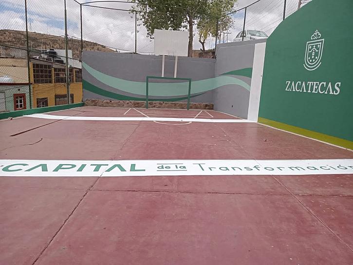 REHABILITAN ÁREA DEPORTIVA EN EL BARRIO EL TANQUECITO