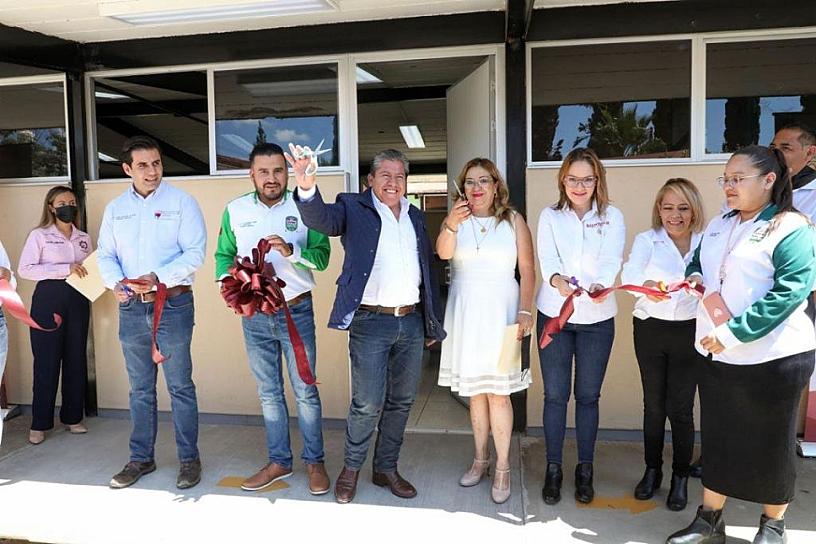 REHABILITAN SECUNDARIA TÉCNICA DE CUAUHTÉMOC