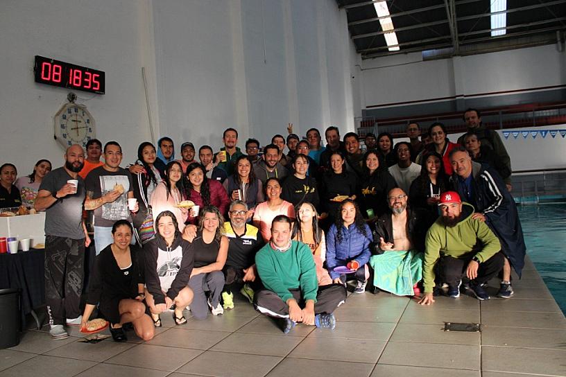 RELIZAN CUARTO ENTRENO EQUIPOS DE NATACIÓN