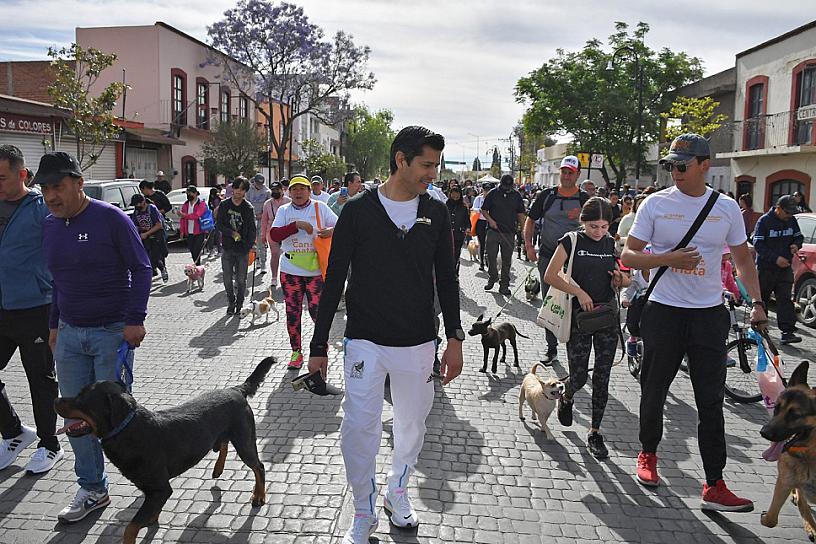 REÚNE CAN-INATA MÁS DE 200 PARTICIPANTES