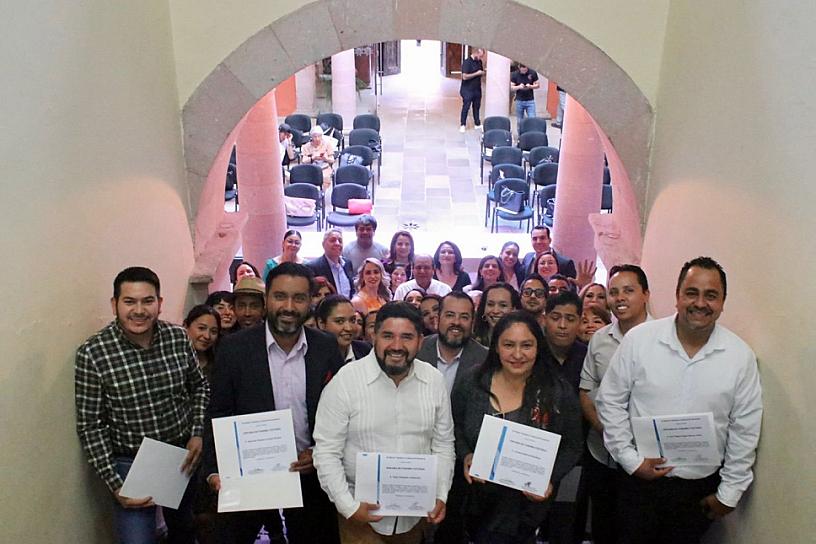 REONOCEN A PRESTADORES DE SERVICIOS TURÍSTICOS