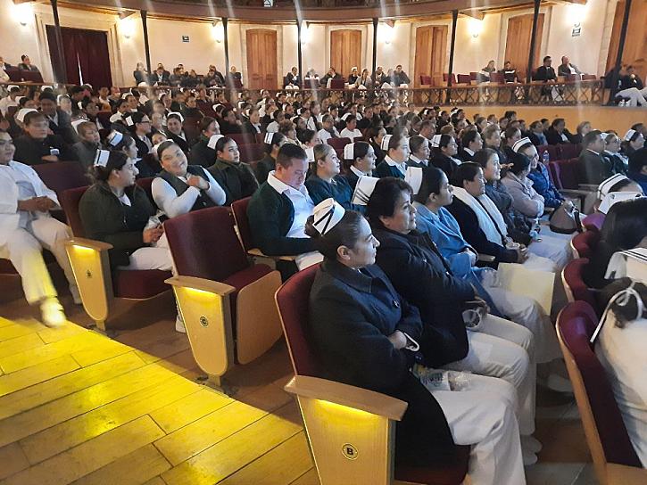 FESTEJAN A ENFERMEROS DE FRESNILLO