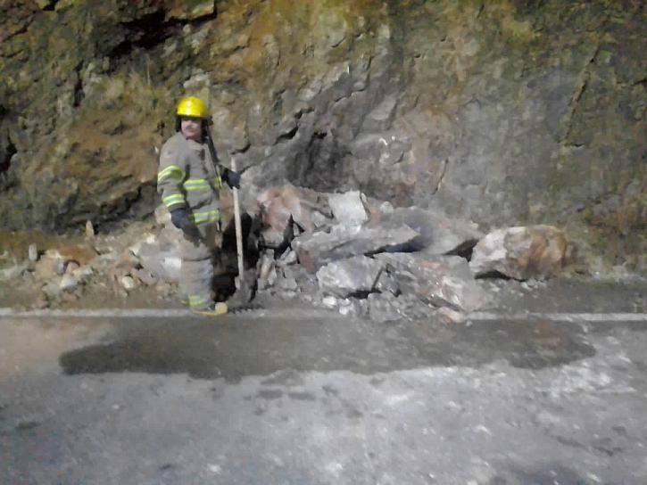 REPORTA PC DESLAVE EN PASEO A LA BUFA