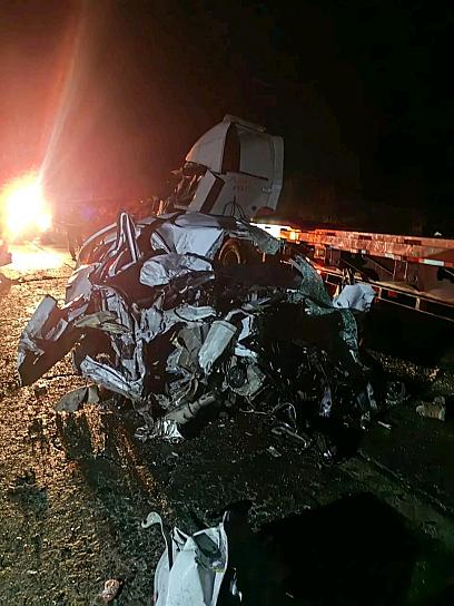 APARATOSO ACCIDENTE SOBRE LA AUTOPISTA ZACATECAS - AGUASCALIENTES; HAY TRES HERIDOS