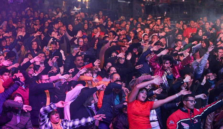 ESTUPENDA LLUVIA DE RECUERDOS CON RUCO’S NIGHT