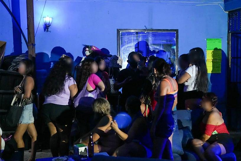RESCATAN EN CANCÚN A 27 MUJERES VÍCTIMAS DE TRATA