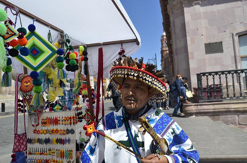 RESCATAN NUESTRA HISTORIA CON EL CARNAVAL DE PUEBLOS ORIGINARIOS