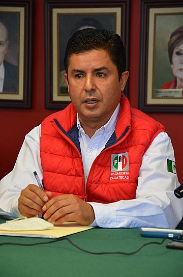  RESPALDA ENRIQUE FLORES AL PRI NACIONAL EN SU VOTO EN CONTRA DE LA REFORMA ELÉCTRICA&nbsp;