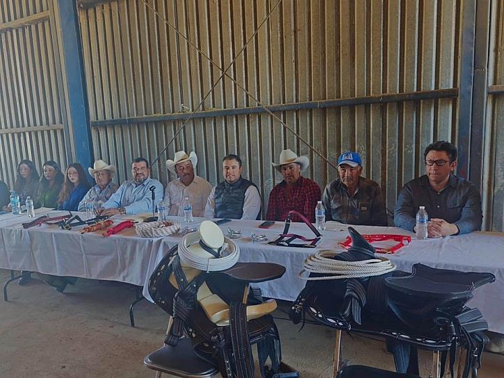 Respalda Miguel Varela compromiso con el sector ganadero