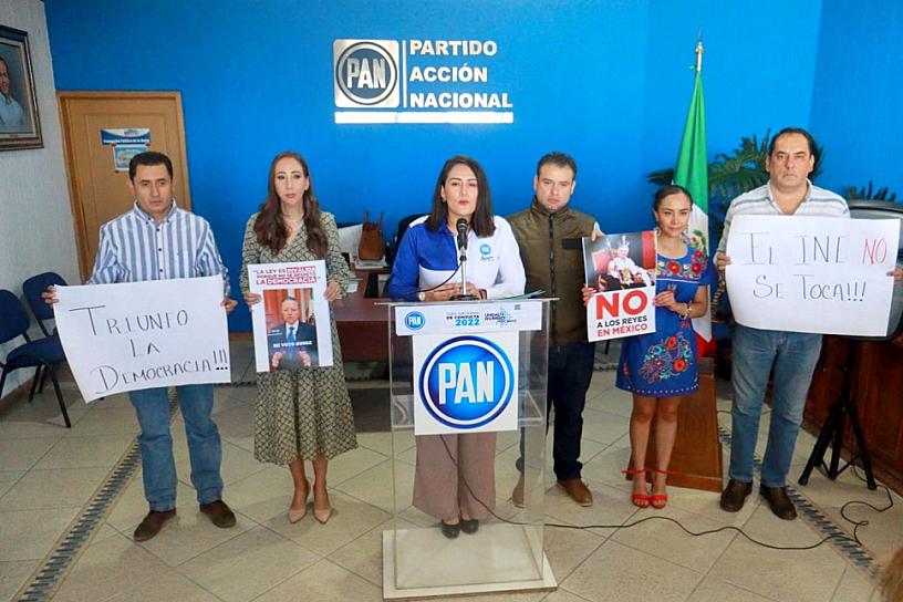RESPALDAN PANISTAS LUCHA POR LA DEMOCRACIA Y RESPETO A LAS INSTITUCIONES 