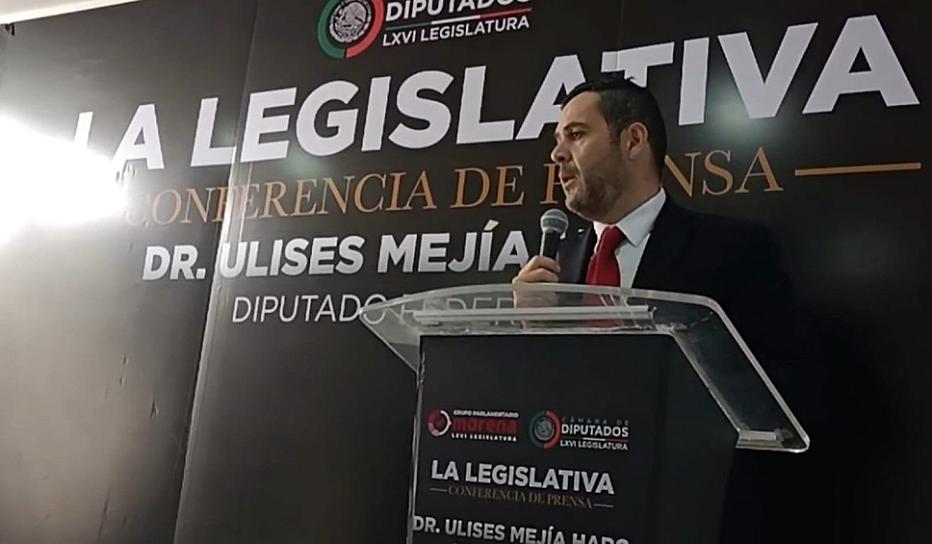 Respalda Ulises Mejía movimiento magisterial, pero evita "oportunismo"