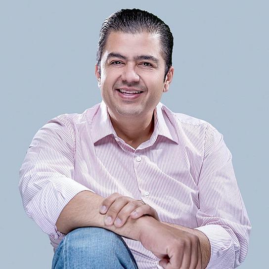 RESPONDE ROBERTO LUÉVANO A LA INHABILITACIÓN RESUELTA POR LA SFP 