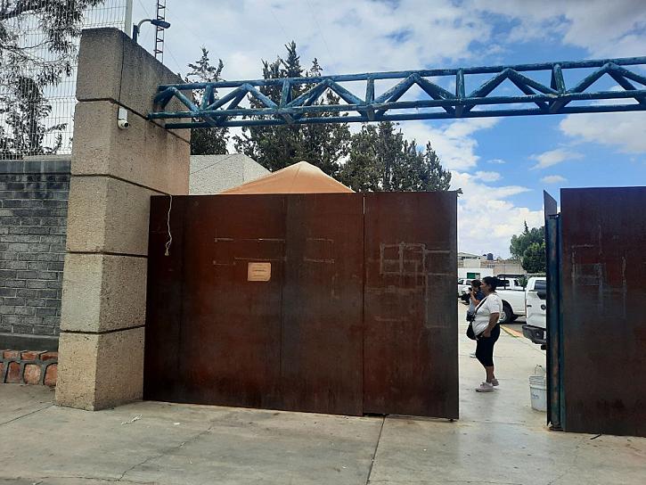 RETIRAN BLOQUEO EN FISCALÍA EN FRESNILLO; PERO NO REANUDAN SERVICIO A LA POBLACIÓN