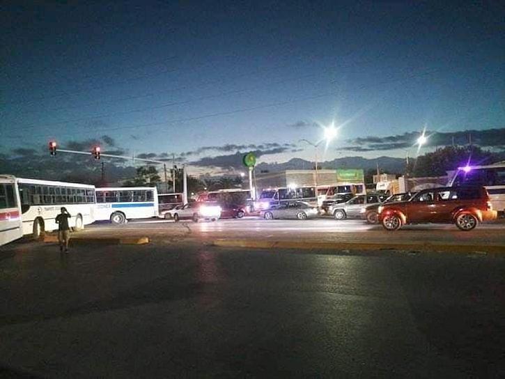 REYNOSA AMANECE BAJO BLOQUEOS 