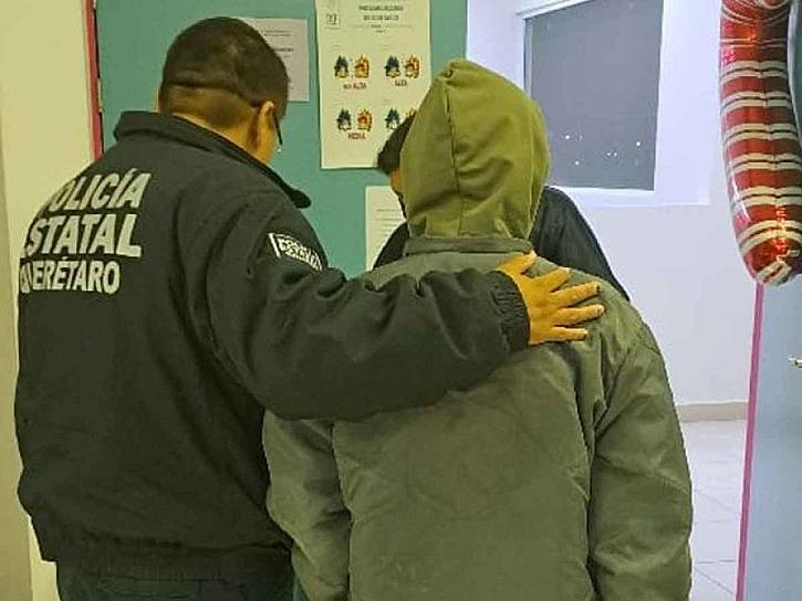 ABANDONAN A NIÑO ZACATECANO EN CENTRAL DE AUTOBUSES DE QUERÉTARO