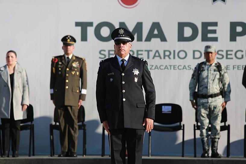 RINDE PROTESTA ARTURO MEDINA MAYORAL COMO NUEVO TITULAR DE SSP