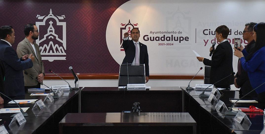 RINDE PROTESTA NUEVO ALCALDE DE GUADALUPE