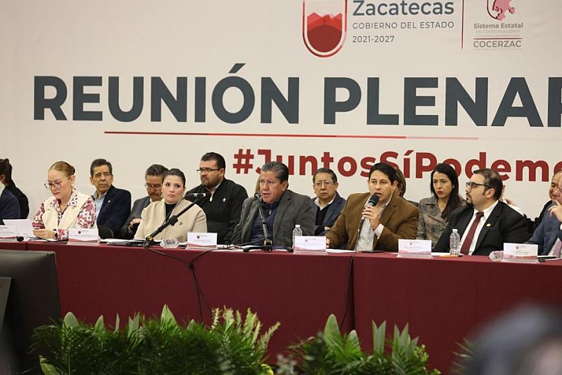 ENCABEZA GOBERNADOR REUNIÓN PLENARIA CON ALCALDES