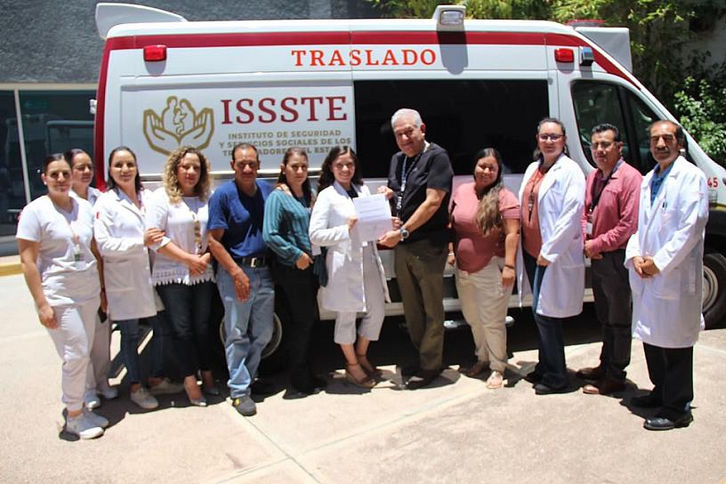 SALVA DIRECTORA DE LA UMF ISSSTE JEREZ DOS VIDAS
