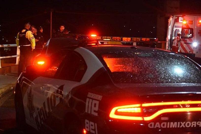 SALVAN A JOVEN MUJER DEL SUICIDIO DURANTE LA MADRUGADA EN LA CAPITAL ZACATECANA 