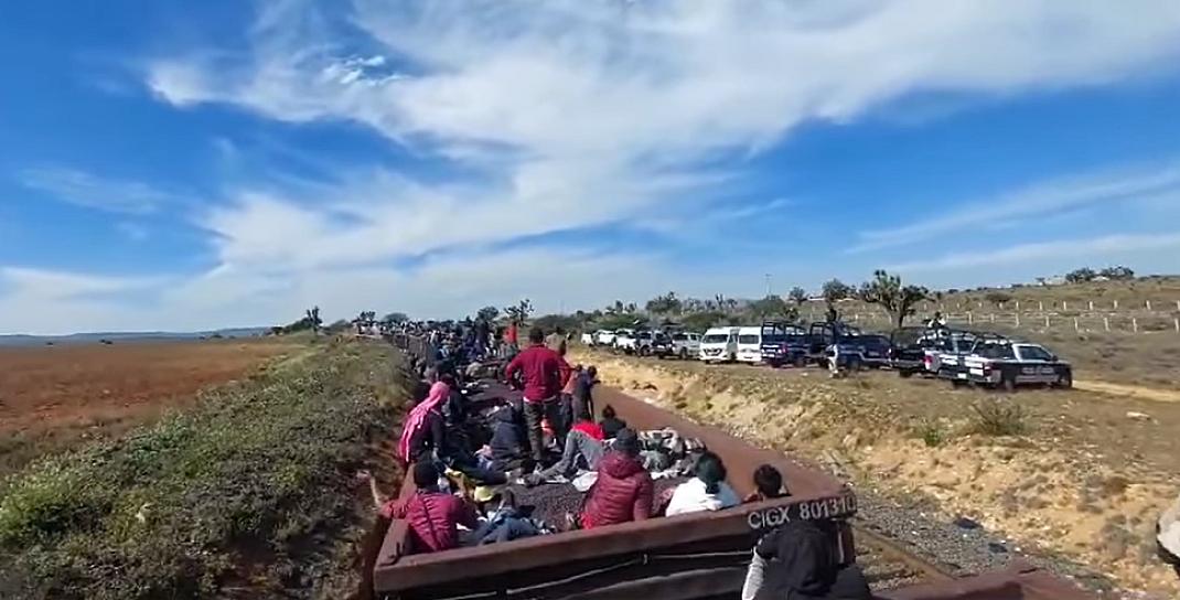 SE AGUDIZA CRISIS MIGRATORIA; EN ZACATECAS PERMANECEN VARADOS MILES DE MIGRANTES